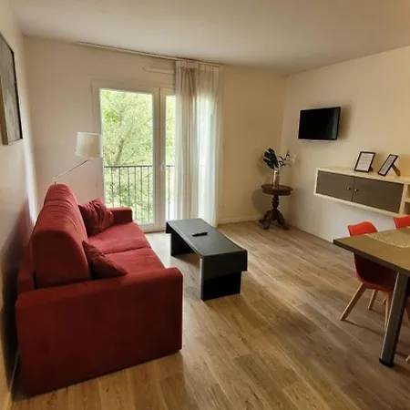 Le Cosy Appart Piscine Et Spa * Blanquefort (Gironde)